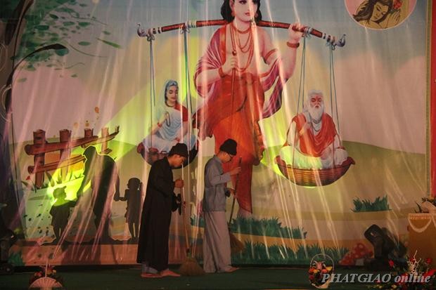 Thái Nguyên: Đêm Hội Vu Lan Chùa Thịnh Đán