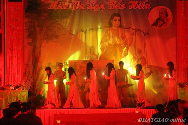 Thái Nguyên: Đêm Hội Vu Lan Chùa Thịnh Đán