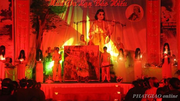 Thái Nguyên: Đêm Hội Vu Lan Chùa Thịnh Đán