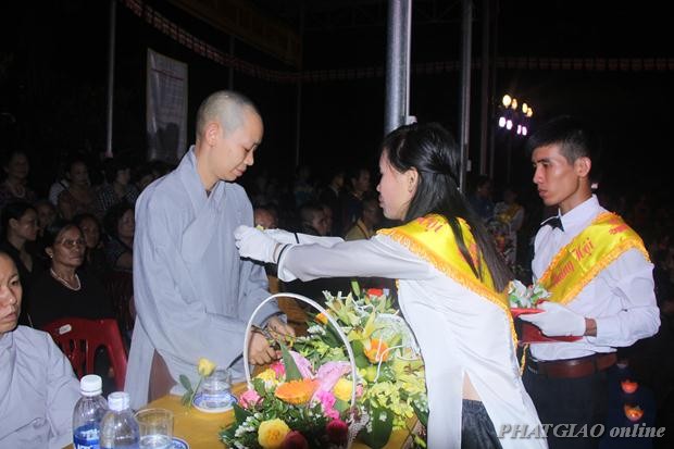 Thái Nguyên: Đêm Hội Vu Lan Chùa Thịnh Đán