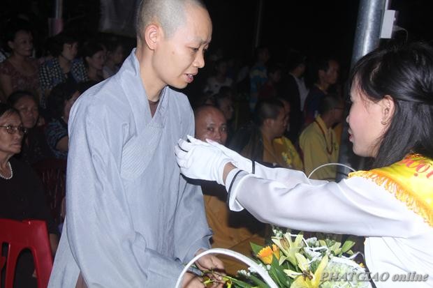 Thái Nguyên: Đêm Hội Vu Lan Chùa Thịnh Đán