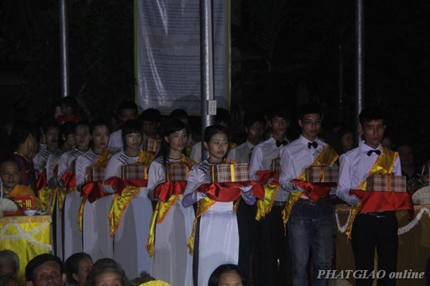 Thái Nguyên: Đêm Hội Vu Lan Chùa Thịnh Đán