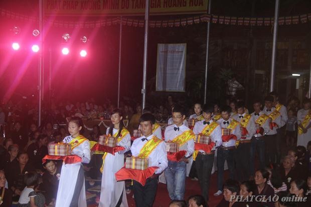 Thái Nguyên: Đêm Hội Vu Lan Chùa Thịnh Đán