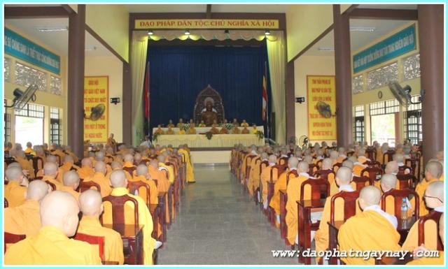 Bình Dương: Phóng Sự Ảnh: &quot;Nét Đẹp Mùa An Cư . PL: 2558&quot;