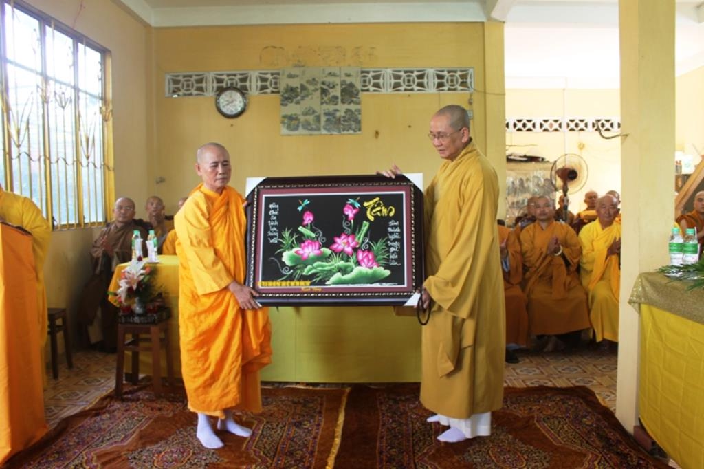 Đồng Tháp: Lễ Bổ  Nhiệm Trụ Trì TX. Ngọc Huệ