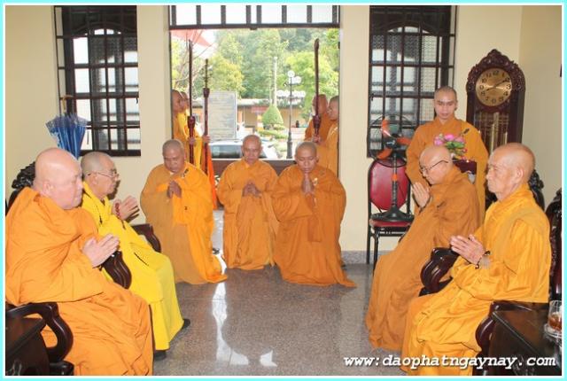 Bình Dương: Phóng Sự Ảnh: &quot;Nét Đẹp Mùa An Cư . PL: 2558&quot;