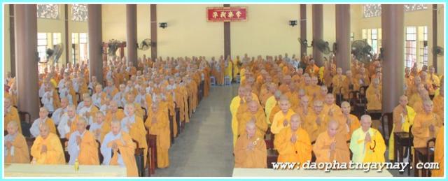 Bình Dương: Phóng Sự Ảnh: &quot;Nét Đẹp Mùa An Cư . PL: 2558&quot;
