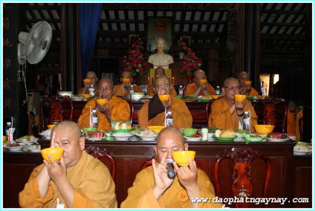 Bình Dương: Phóng Sự Ảnh: &quot;Nét Đẹp Mùa An Cư . PL: 2558&quot;