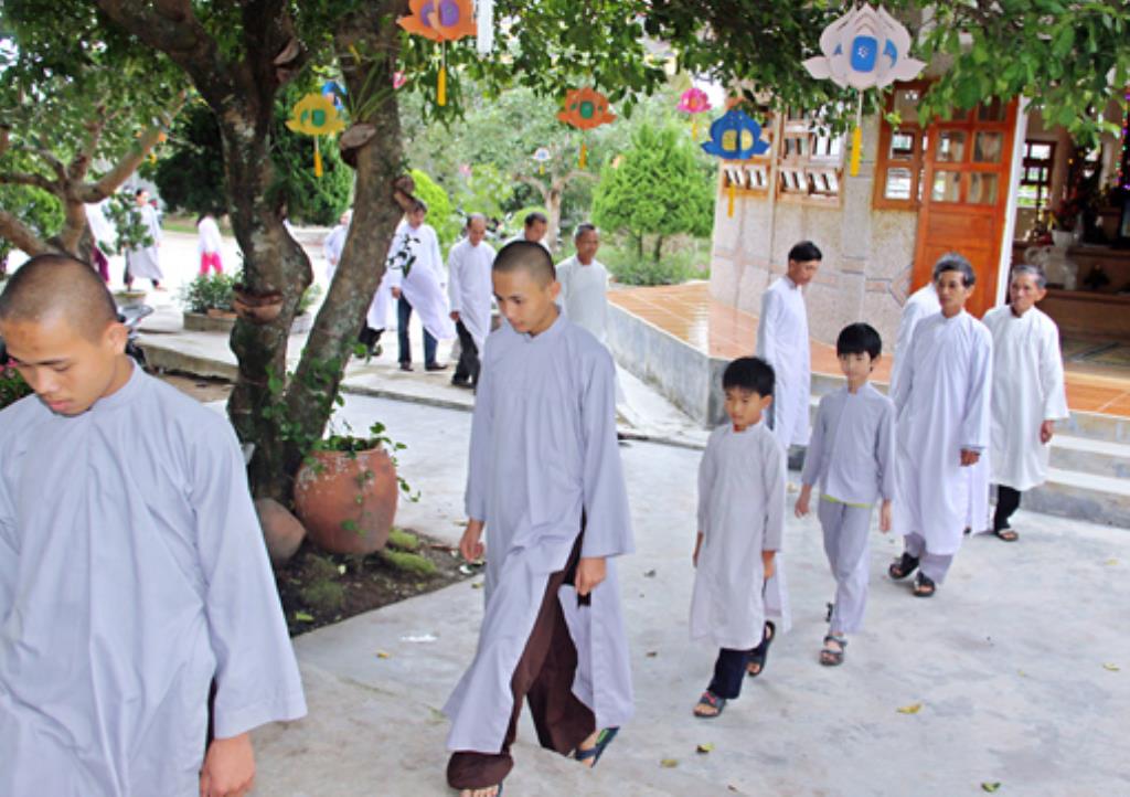 Gia Lai:Tịnh xá Ngọc Túc Khóa Tu Báo Ân và lễ Dâng Y Ca Sa