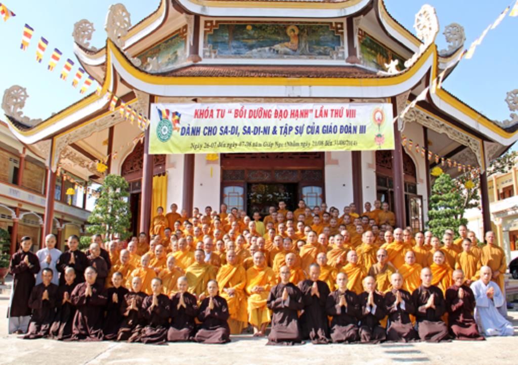 Gia Lai:Tổ chức Khóa Bồi Dưỡng Đạo Hạnh Dành cho Sa Di-Sa Di Ni &amp;tập Sự lần Thứ 8 Giáo Đoàn III Hệ Phái Khất Sĩ