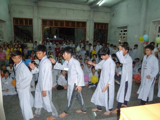 Khóa Tu Mùa Hè &quot;Búp Sen Hồng&quot; Phù Cát - Bình Định