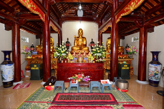Hà Tĩnh: Hàng ngàn hoa đăng lung linh trong Đại lễ Vu Lan báo hiếu 2014 tại chùa Tượng Sơn