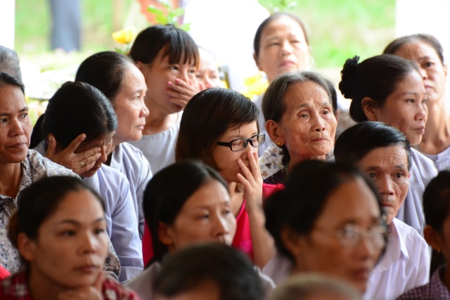 Hà Tĩnh: Hàng ngàn hoa đăng lung linh trong Đại lễ Vu Lan báo hiếu 2014 tại chùa Tượng Sơn