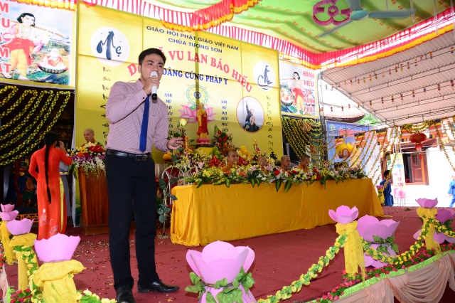 Hà Tĩnh: Hàng ngàn hoa đăng lung linh trong Đại lễ Vu Lan báo hiếu 2014 tại chùa Tượng Sơn