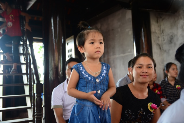 Hà Tĩnh: Hàng ngàn hoa đăng lung linh trong Đại lễ Vu Lan báo hiếu 2014 tại chùa Tượng Sơn