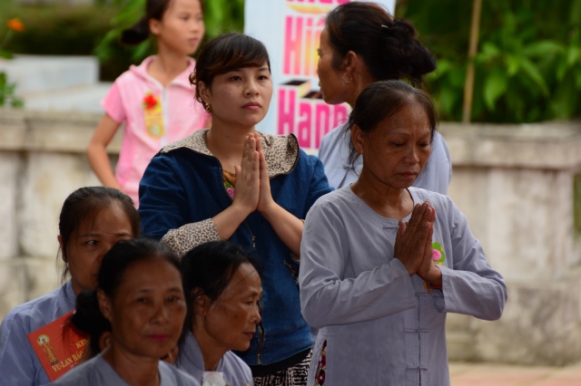 Hà Tĩnh: Hàng ngàn hoa đăng lung linh trong Đại lễ Vu Lan báo hiếu 2014 tại chùa Tượng Sơn
