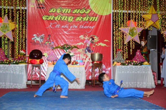 Hà Tĩnh: Tưng bừng lễ hội Trung Thu chùa Tượng Sơn