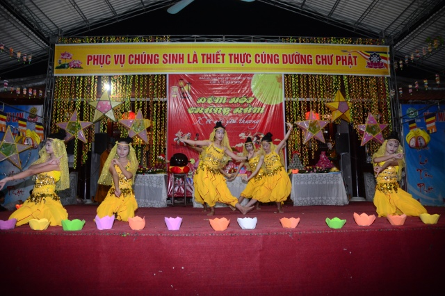 Hà Tĩnh: Tưng bừng lễ hội Trung Thu chùa Tượng Sơn