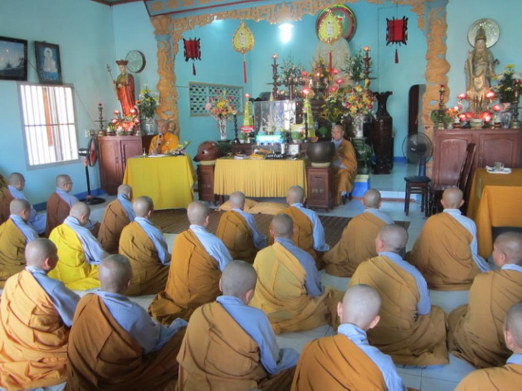 Trường hạ Ni thị xã Ninh Hòa bế giảng khóa an cư