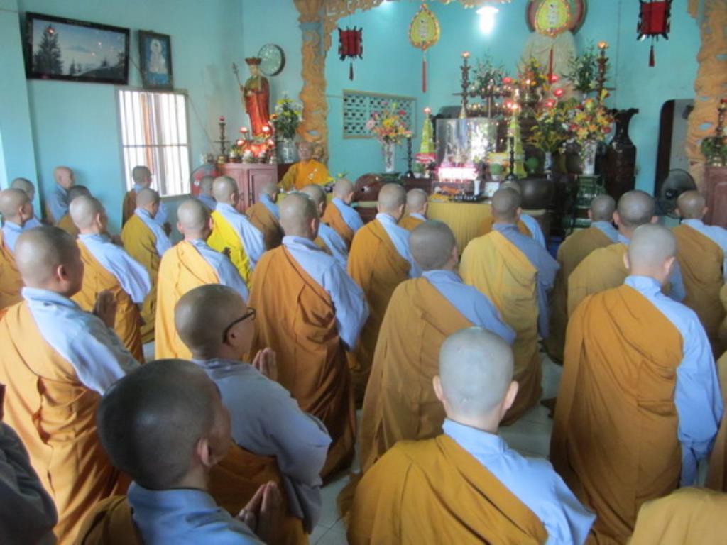Trường hạ Ni thị xã Ninh Hòa bế giảng khóa an cư