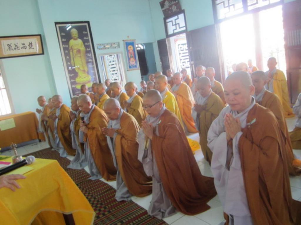 Trường hạ Ni thị xã Ninh Hòa bế giảng khóa an cư