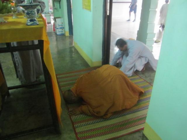 Chùa Đại Phước tổ chức khám chữa bệnh từ thiện