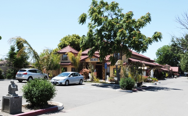 Chùa Phổ Từ, Hoa Kỳ,  hơn 20 năm mở khóa tu học mùa hè cho Tăng, Ni và Phật tử