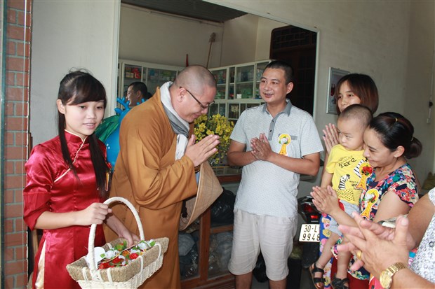 Thanh Hóa: “Hoa Hồng Vào Làng” khởi động mùa Vu Lan – Báo Hiếu