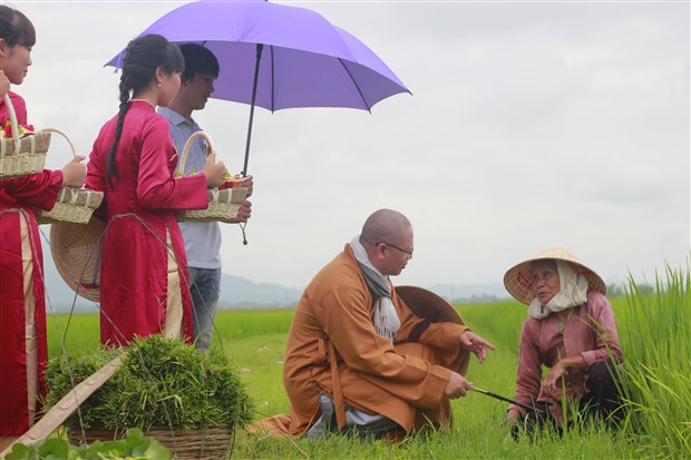 Thanh Hóa: “Hoa Hồng Vào Làng” khởi động mùa Vu Lan – Báo Hiếu