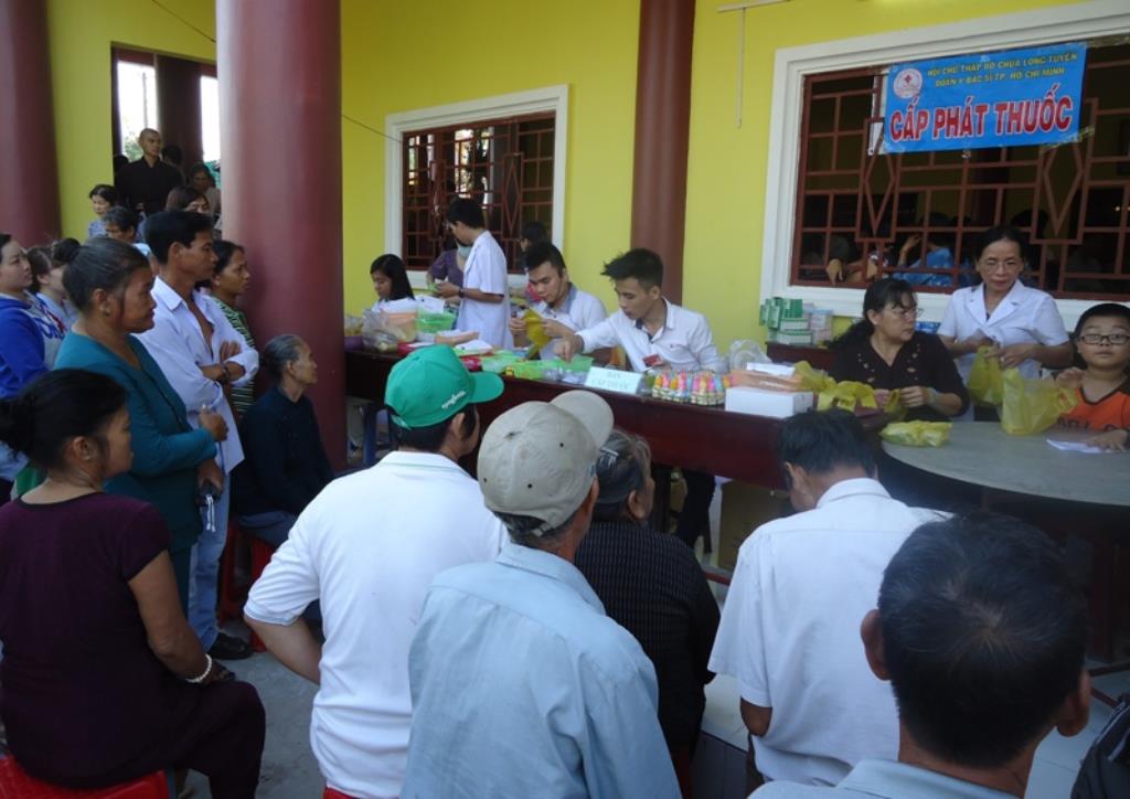 Hội CTĐ Chùa Long Tuyền Từ Thiện Tại Kiên Giang