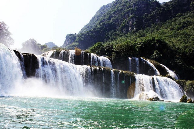 Cao Bằng: Chủ tịch nước Trương Tấn Sang dự khánh thành chùa Phật Tích Trúc Lâm Bản Giốc