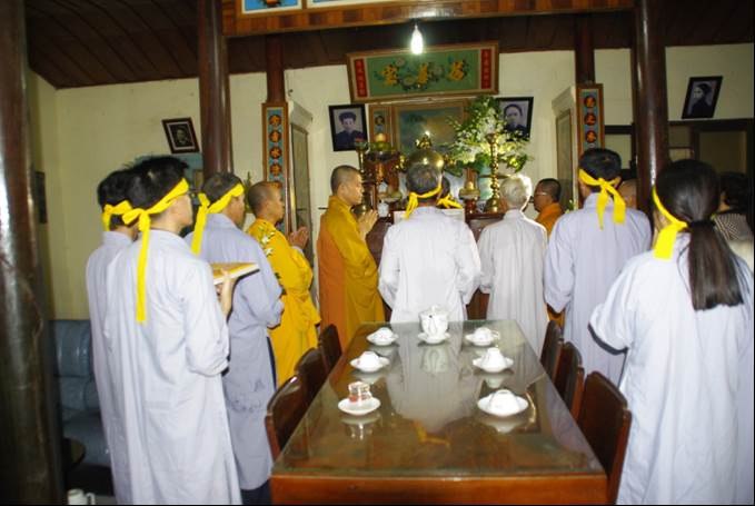 Tiểu Sử Cố Sa Di Ni Bồ Tát Giới Thích Nữ Viên Phụng