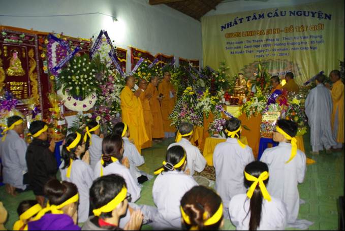 Tiểu Sử Cố Sa Di Ni Bồ Tát Giới Thích Nữ Viên Phụng