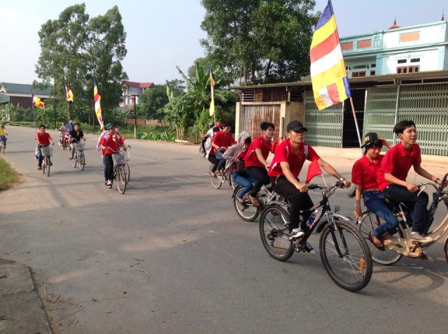 Vĩnh Phúc: CLB TTNPT chùa Tích Sơn tổ chức chương trình đạp xe vì môi trường