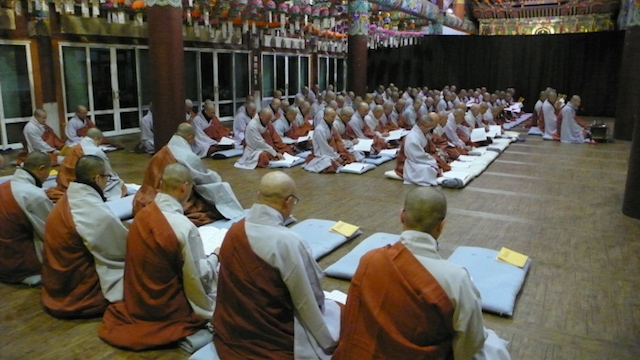 Hàn Quốc Thiền sư Pháp Truyền,  lãnh đạo tinh thần tối cao cho Thiền phái Tào Khê tân Viên tịch