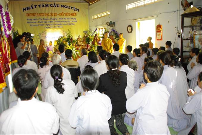 Tiểu Sử Cố Sa Di Ni Bồ Tát Giới Thích Nữ Viên Phụng