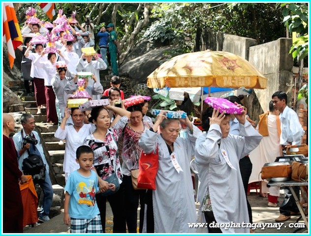 Vũng Tàu: Đại lễ dâng y Kathina tại chùa Hộ Pháp
