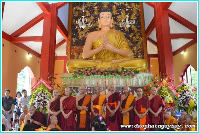 Vũng Tàu: Đại lễ dâng y Kathina tại chùa Hộ Pháp