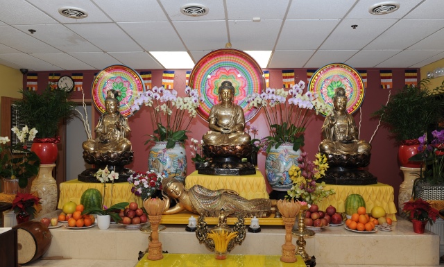 Mỹ: Lễ Bố tát và lễ khai mạc khóa học Phật pháp cơ bản tại Niệm Phật đường Fremont