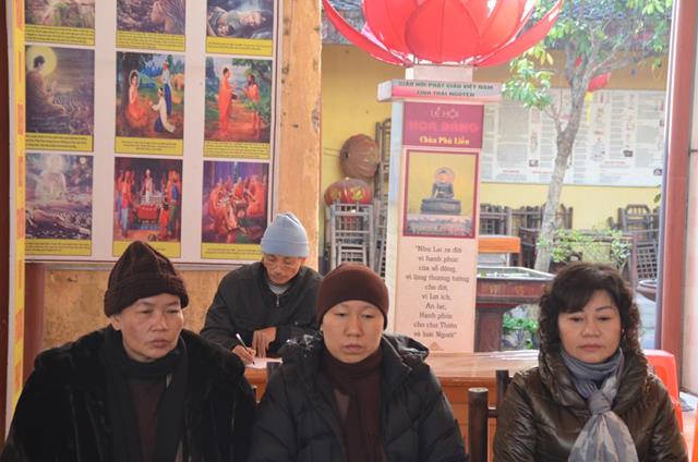 Thái Nguyên: Giáo Hội PGVN Tỉnh Thái Nguyên trao bằng tuyên dương công đức khóa bồi dưỡng hoằng pháp 2014