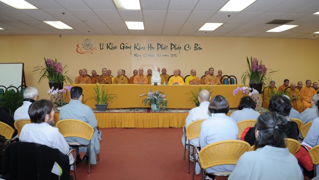 Mỹ: Lễ Bố tát và lễ khai mạc khóa học Phật pháp cơ bản tại Niệm Phật đường Fremont