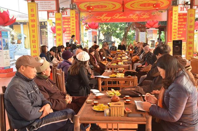 Thái Nguyên: Giáo Hội PGVN Tỉnh Thái Nguyên trao bằng tuyên dương công đức khóa bồi dưỡng hoằng pháp 2014
