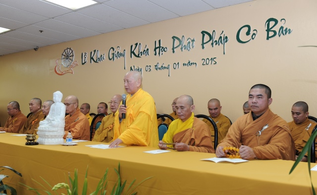 Mỹ: Lễ Bố tát và lễ khai mạc khóa học Phật pháp cơ bản tại Niệm Phật đường Fremont