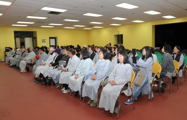 Mỹ: Lễ Bố tát và lễ khai mạc khóa học Phật pháp cơ bản tại Niệm Phật đường Fremont