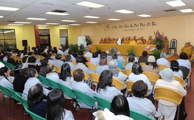 Mỹ: Lễ Bố tát và lễ khai mạc khóa học Phật pháp cơ bản tại Niệm Phật đường Fremont