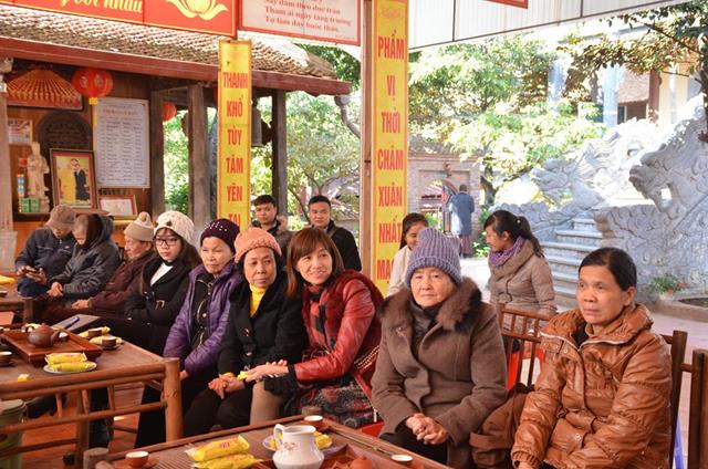 Thái Nguyên: Giáo Hội PGVN Tỉnh Thái Nguyên trao bằng tuyên dương công đức khóa bồi dưỡng hoằng pháp 2014