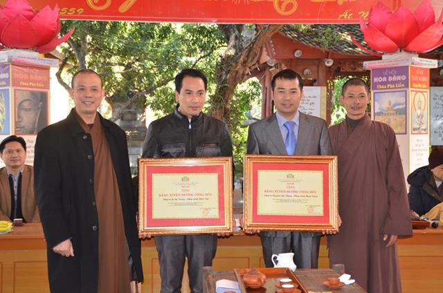 Thái Nguyên: Giáo Hội PGVN Tỉnh Thái Nguyên trao bằng tuyên dương công đức khóa bồi dưỡng hoằng pháp 2014
