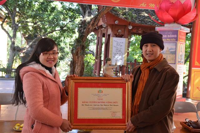 Thái Nguyên: Giáo Hội PGVN Tỉnh Thái Nguyên trao bằng tuyên dương công đức khóa bồi dưỡng hoằng pháp 2014
