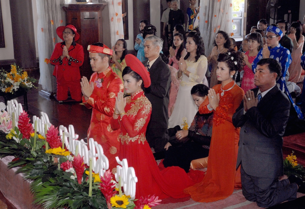 Lễ Hằng thuận đôi uyên ương Vũ Khánh và Kim Ngân