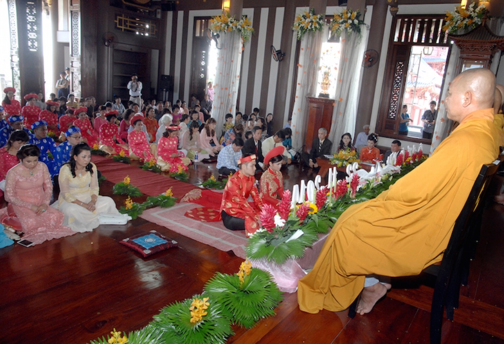 Lễ Hằng thuận đôi uyên ương Vũ Khánh và Kim Ngân